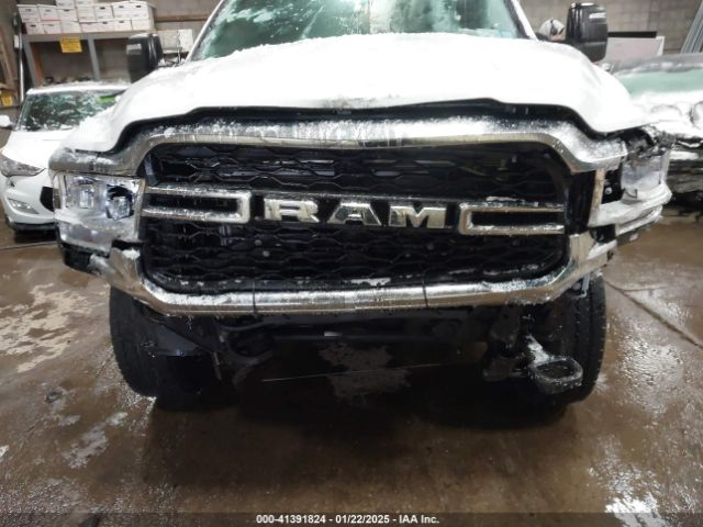 3C6UR5CJ1RG181473 RAM 2500 Tradesman  4x4 6'4 Box