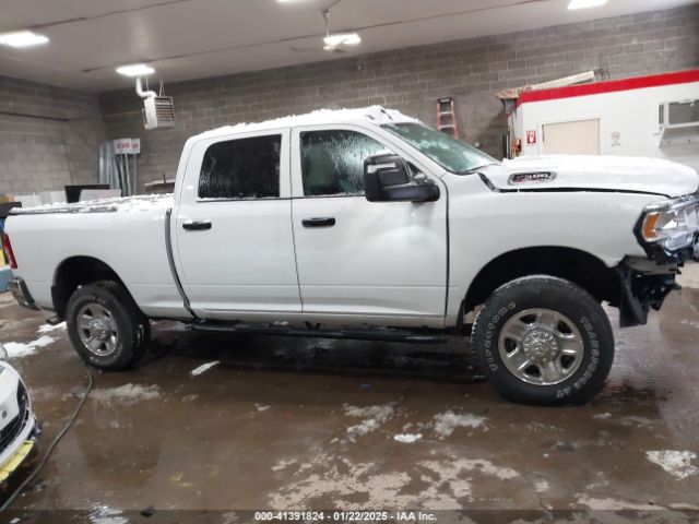 3C6UR5CJ1RG181473 RAM 2500 Tradesman  4x4 6'4 Box