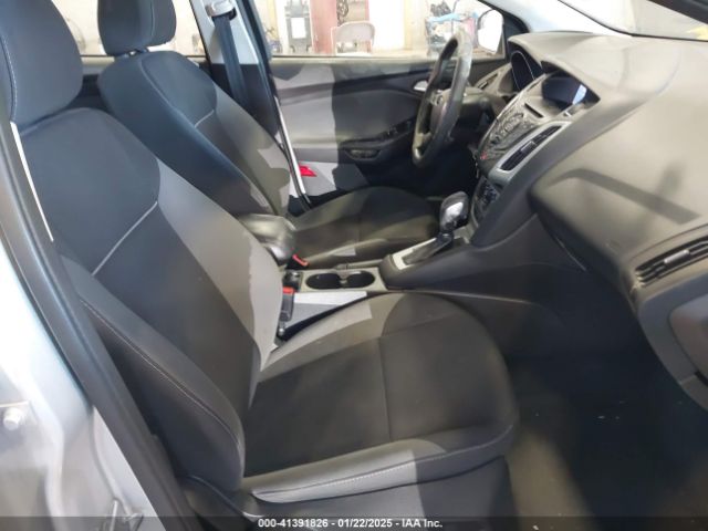 1FADP3F21EL244484 Ford FOCUS SE