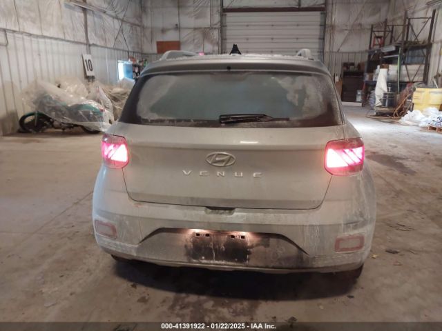KMHRC8A33MU081091 Hyundai Venue Sel