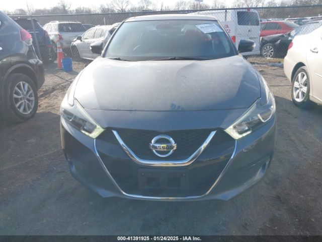 1N4AA6APXJC403697 Nissan Maxima 3.5 Platinum