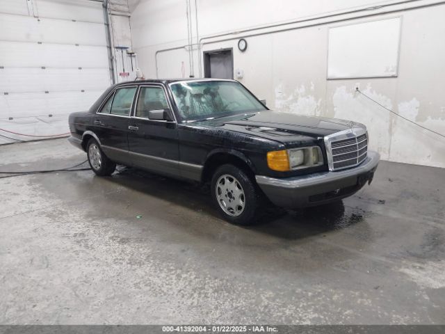 1984 MERCEDES-BENZ 380 WDBCA32B6EA081631