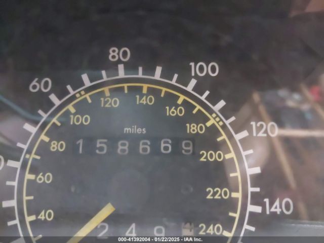 1984 MERCEDES-BENZ 380 WDBCA32B6EA081631 Photo 6