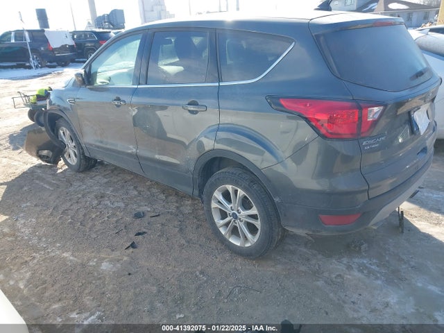 Ford ESCAPE SE 2019 1FMCU9GDXKUB54284 Image 3