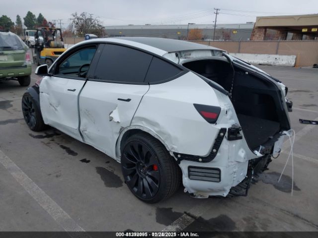 7SAYGDEFXNF484838 Tesla Model Y Performance Dual Motor All-wheel Drive