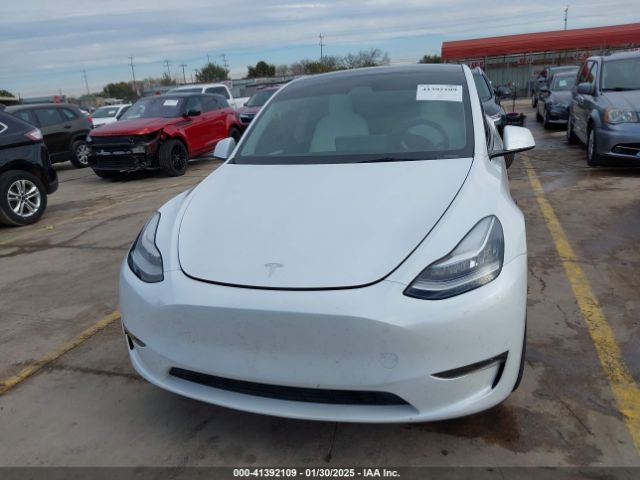 7SAYGDEE0PA070121 Tesla Model Y