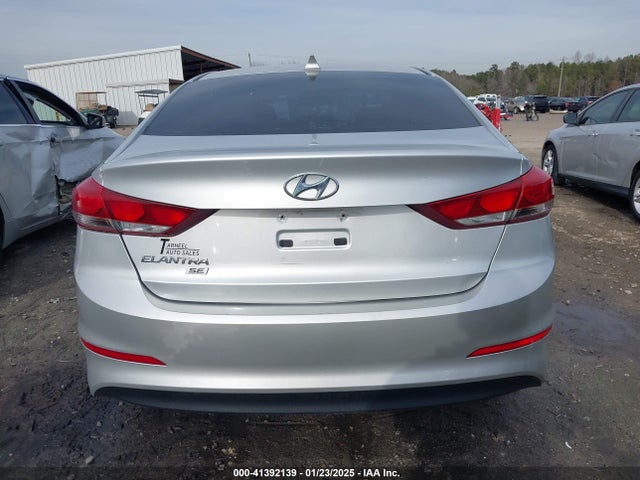 Hyundai ELANTRA SE 2017 5NPD74LF3HH192422 Image 17