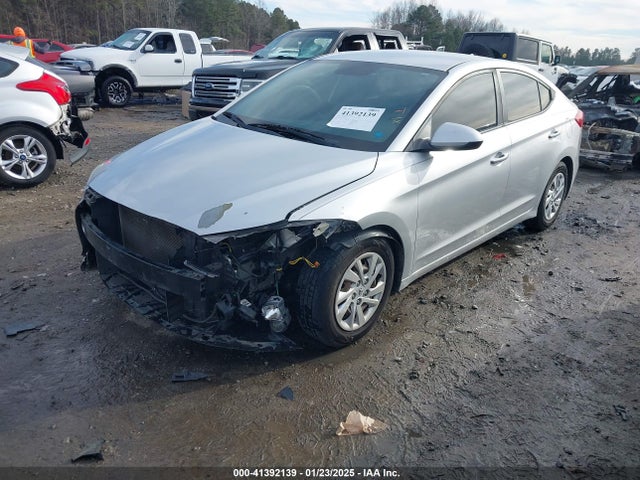 Hyundai ELANTRA SE 2017 5NPD74LF3HH192422 Image 2