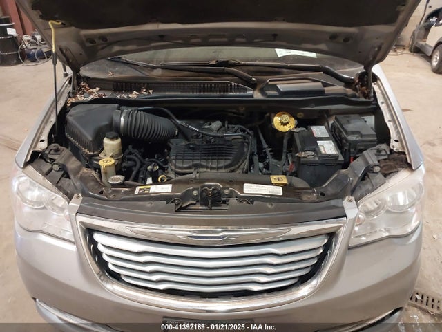 Chrysler Town & Country Touring 2016 2C4RC1BG2GR280227 Image 10