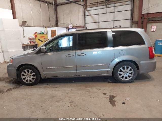 Chrysler Town & Country Touring 2016 2C4RC1BG2GR280227 Image 14