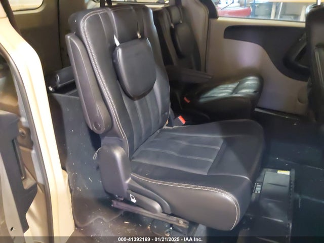 Chrysler Town & Country Touring 2016 2C4RC1BG2GR280227 Image 8