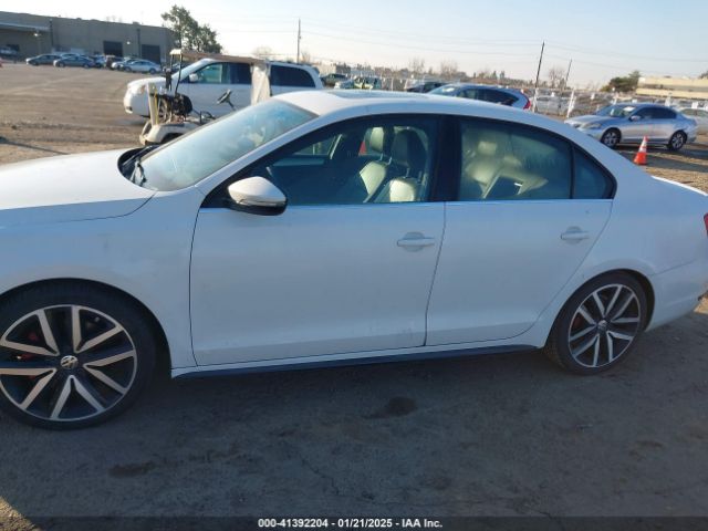 3VW4T7AJ5EM381385 Volkswagen Jetta Gli Autobahn W/nav