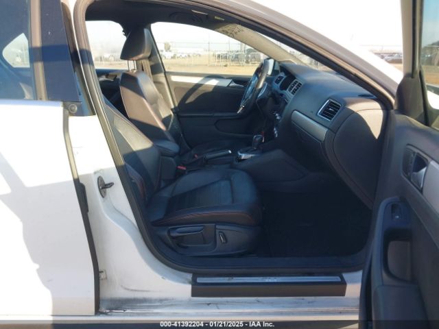 3VW4T7AJ5EM381385 Volkswagen Jetta Gli Autobahn W/nav