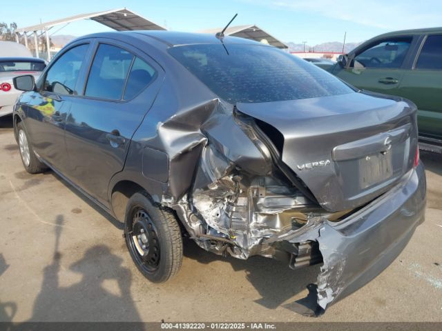 3N1CN7AP7JL861797 Nissan Versa 1.6 S