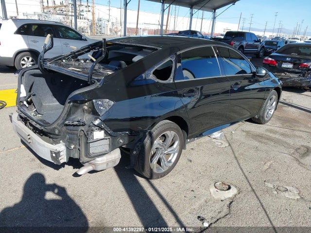 Honda ACCORD EX 2018 1HGCV1F47JA199964 Image 4