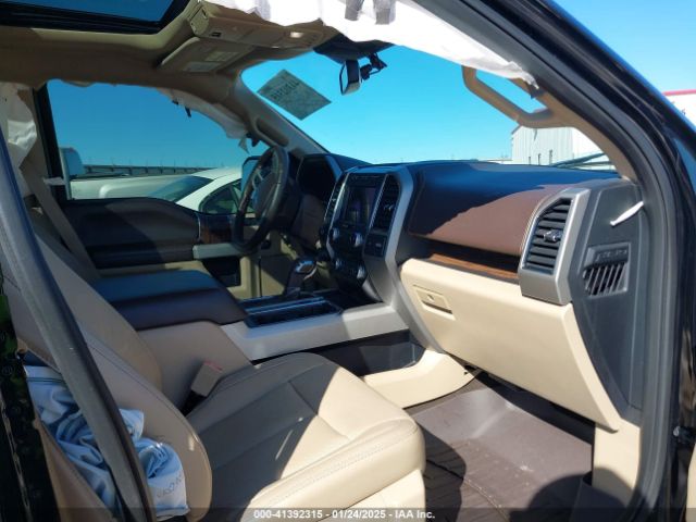 1FTEW1E53JKE63853 Ford F-150 Lariat
