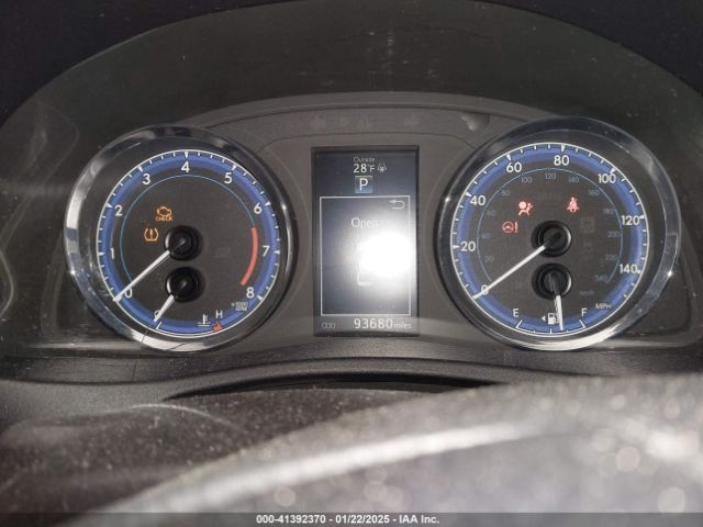2T1BURHE3HC760135 Toyota Corolla Xle
