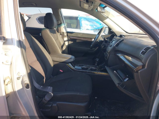 KIA SORENTO LX 2014 5XYKT3A61EG428827 Image 5