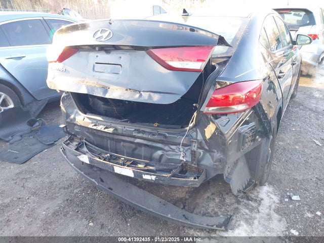 Hyundai ELANTRA SE 2017 5NPD84LF6HH050742 Image 18