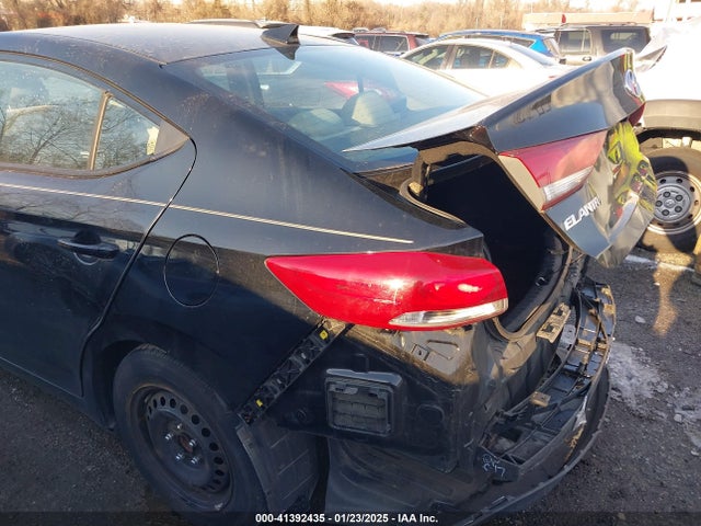 Hyundai ELANTRA SE 2017 5NPD84LF6HH050742 Image 19