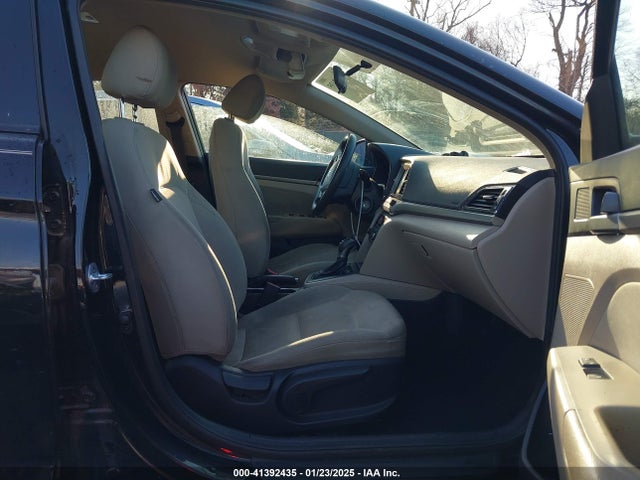 Hyundai ELANTRA SE 2017 5NPD84LF6HH050742 Image 5