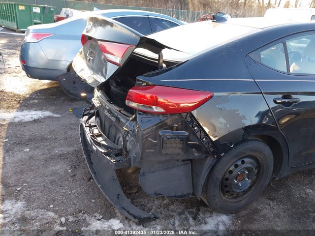 Hyundai ELANTRA SE 2017 5NPD84LF6HH050742 Image 6