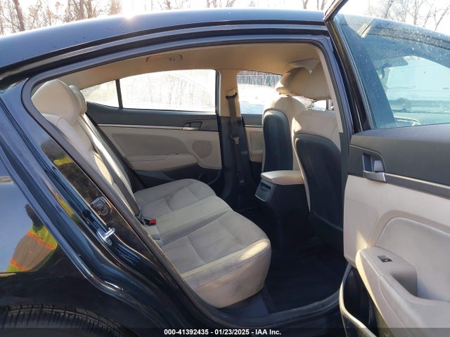 Hyundai ELANTRA SE 2017 5NPD84LF6HH050742 Image 8
