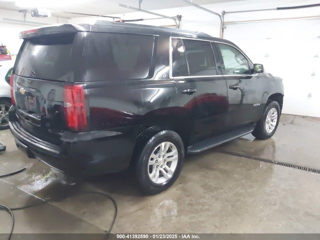 Chevrolet Tahoe Lt 2018 1GNSKBKC8JR124060 Image 4