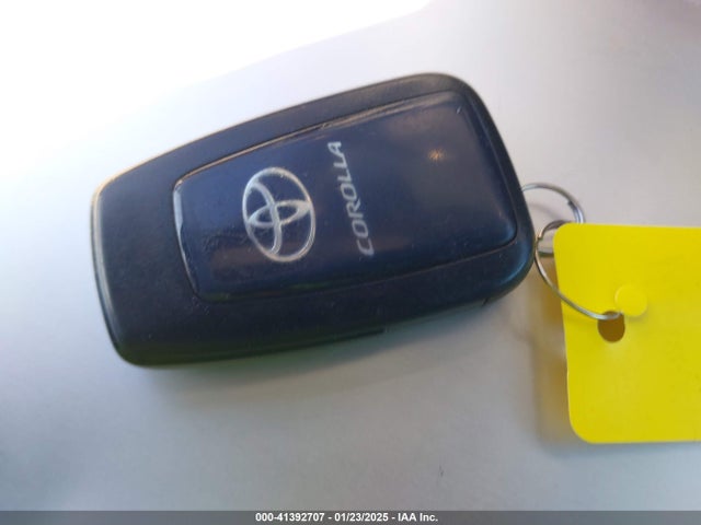 41392707 :رقم المزاد ، JTND4RBE9L3077080 vin ، 2020 Toyota Corolla Se مزاد بيع