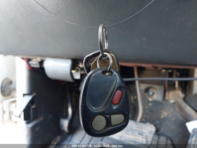 2001 Chevrolet Silverado 2500hd Lt მანქანა იყიდება აუქციონზე, vin: 1GCHK23121F177080, აუქციონის ნომერი: 41392716
