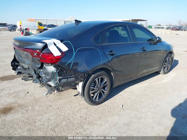 3KPF24AD5RE817708 KIA Forte Lxs