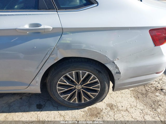 3VWC57BU0KM006918 Volkswagen Jetta 1.4t R-line/1.4t S/1.4t Se
