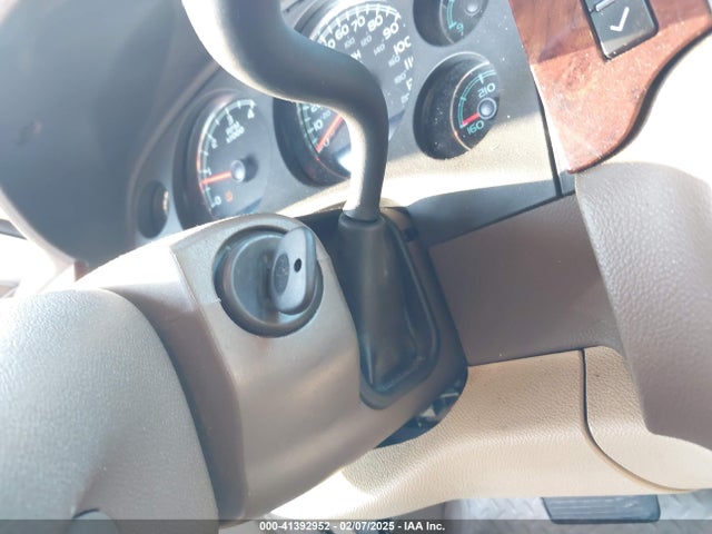 41392952 :رقم المزاد ، 1GNFK33019R169221 vin ، 2009 Chevrolet Tahoe Ltz مزاد بيع