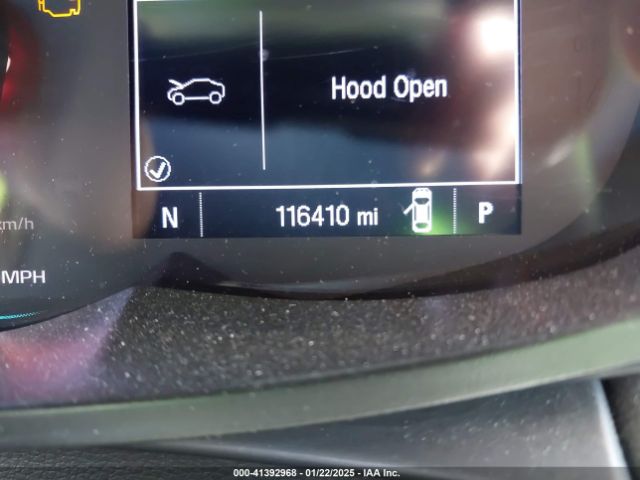 3GNCJKSBXLL209698 Chevrolet Trax Fwd Ls