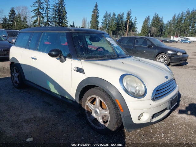2008 MINI COOPER CLUBMAN WMWML33508TN66314 Photo 0