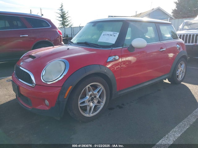 2010 MINI COOPER S WMWMF7C50ATZ69911 Photo 1