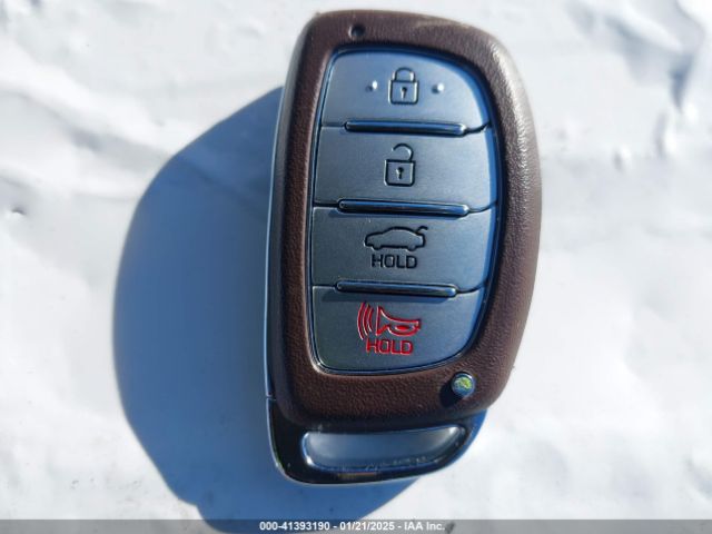 KMHD84LF1HU127695 Hyundai Elantra Limited