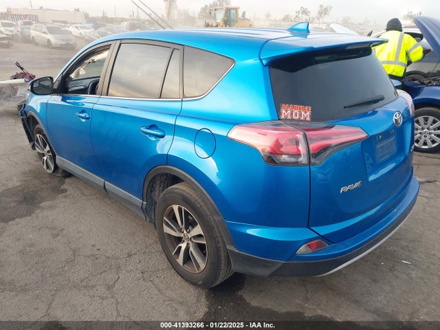 JTMWFREV0JJ734120 Toyota Rav4 Xle
