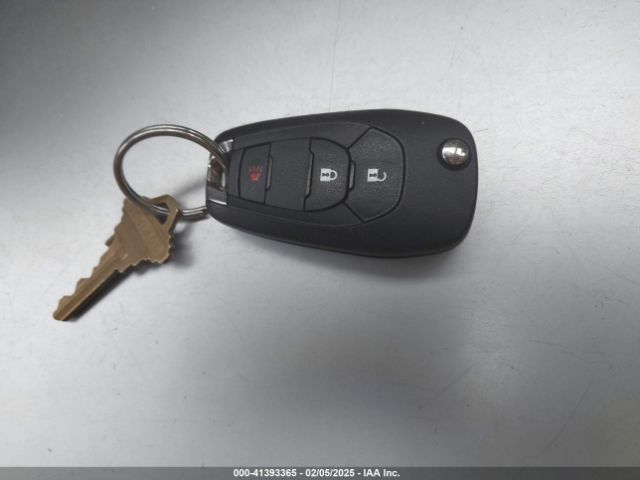 3GNCJKSB3LL184322 Chevrolet Trax Fwd Ls
