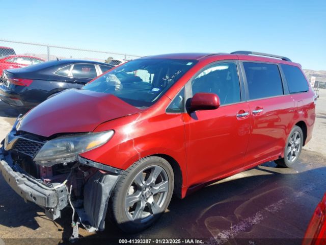 5TDXZ3DC4JS911408 Toyota Sienna Se 8 Passenger