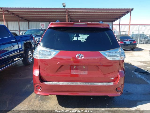 5TDXZ3DC4JS911408 Toyota Sienna Se 8 Passenger