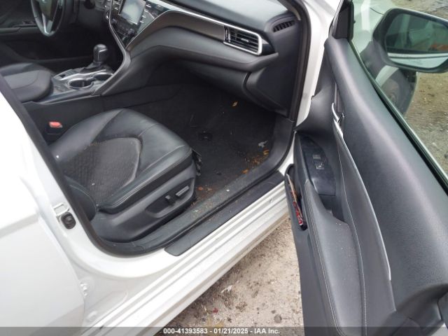 4T1B61HK9JU059976 Toyota CAMRY XSE