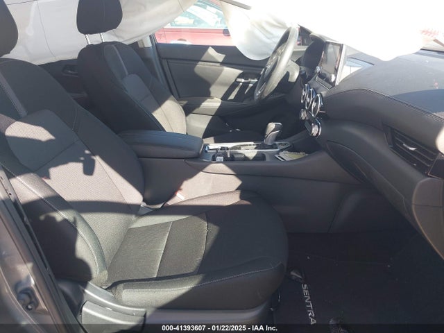 Nissan SENTRA SV 2025 3N1AB8CV6SY272830 Image 5