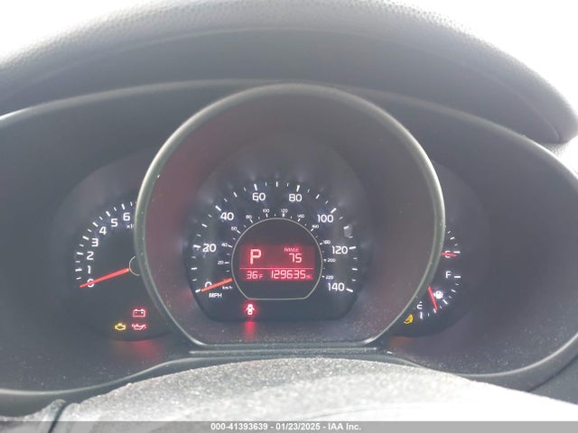 KIA SOUL + 2017 KNDJP3A51H7476157 Image 7