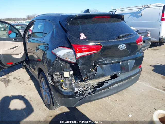 Hyundai Tucson Se Plus 2017 KM8J33A49HU381233 Image 6