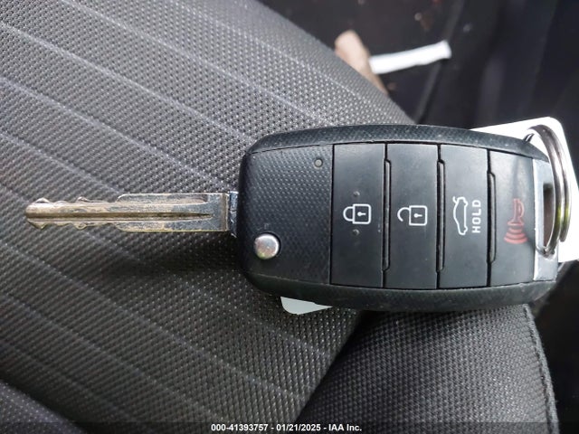 KIA FORTE LX 2016 KNAFX4A66G5497775 Image 11