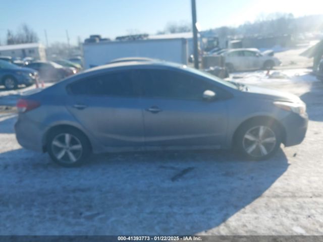 3KPFL4A71JE238162 KIA FORTE S