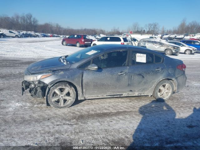 3KPFL4A71JE238162 KIA FORTE S