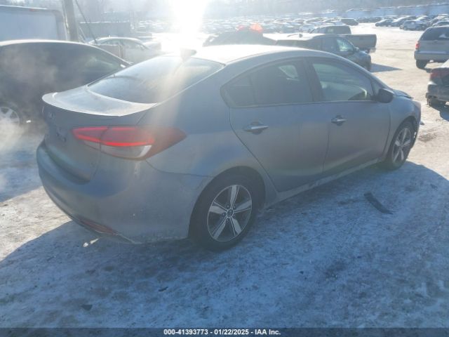 3KPFL4A71JE238162 KIA FORTE S