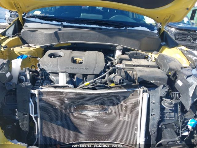 KNDEU2AA8P7435587 KIA SELTOS S
